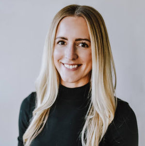 Meet your Posher, Dr. amy